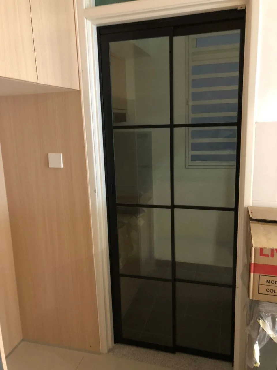 Sliding Door