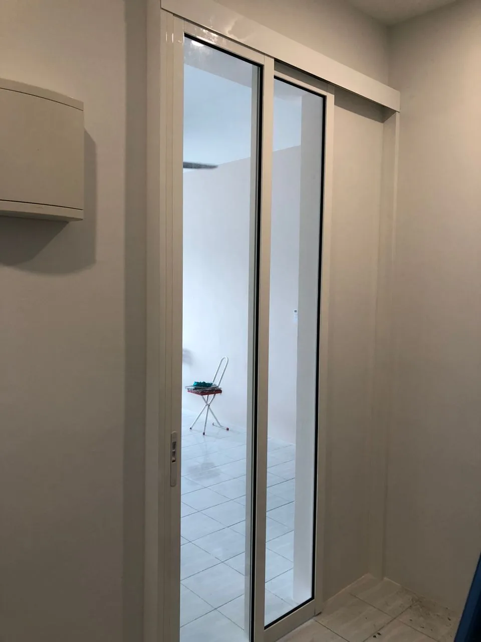 Sliding Door