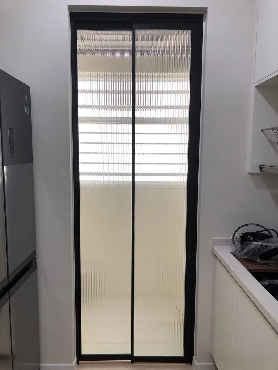 Sliding Door
